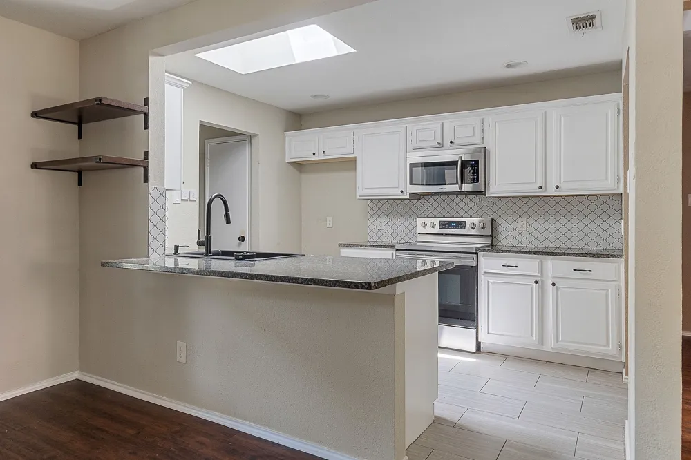 6804 Richfield Drive North Richland Hills, TX 76182