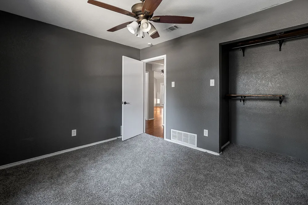 6804 Richfield Drive North Richland Hills, TX 76182