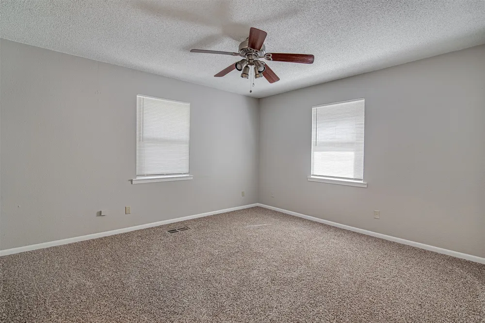 107 Pine Street Keene, TX 76059