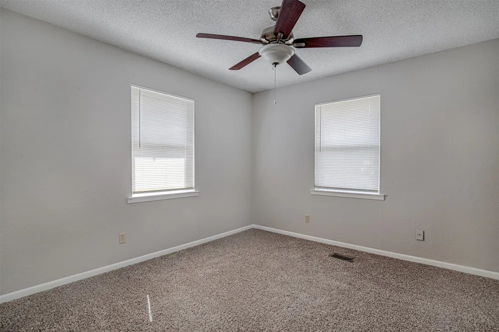 107 Pine Street Keene, TX 76059