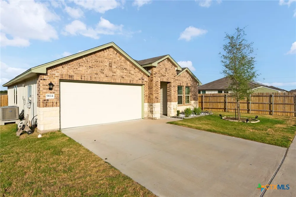 9614 Kensley Rose Drive Killeen, TX 76542
