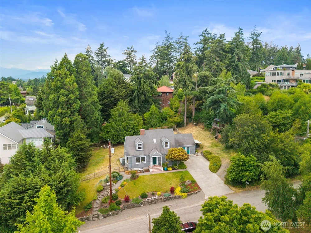 1231 Monroe Street Port Townsend, WA 98368