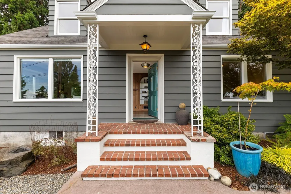1231 Monroe Street Port Townsend, WA 98368