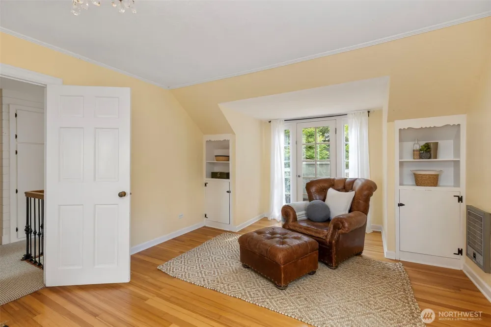 1231 Monroe Street Port Townsend, WA 98368