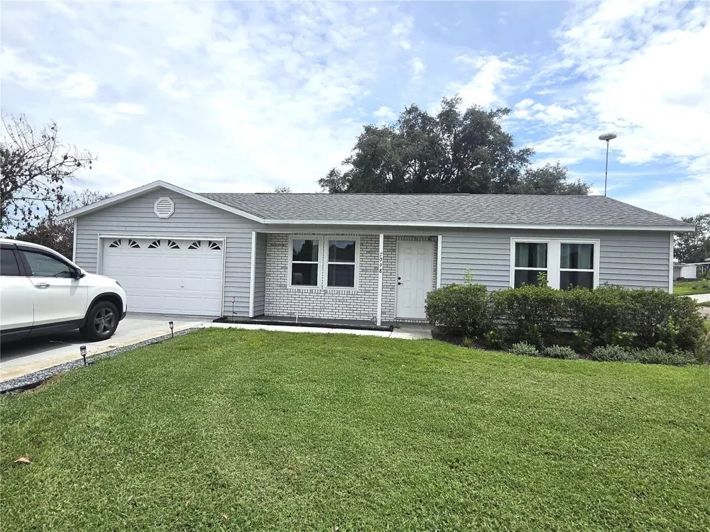 7098 ALAMANDA BOULEVARD W Lake Wales, FL 33898