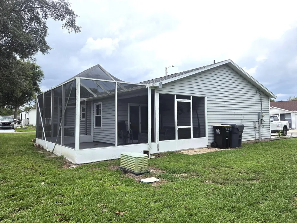 7098 ALAMANDA BOULEVARD W Lake Wales, FL 33898