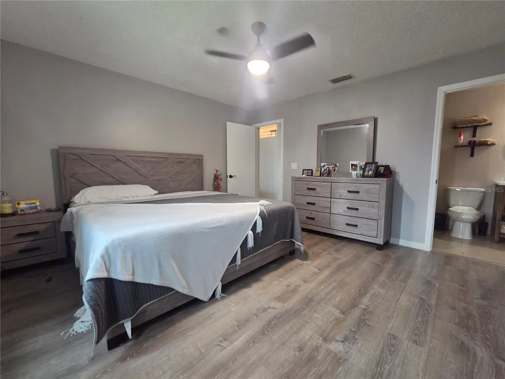 7098 ALAMANDA BOULEVARD W Lake Wales, FL 33898
