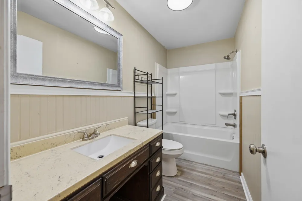 99 Lakewood Dr Lexington, TN 38351