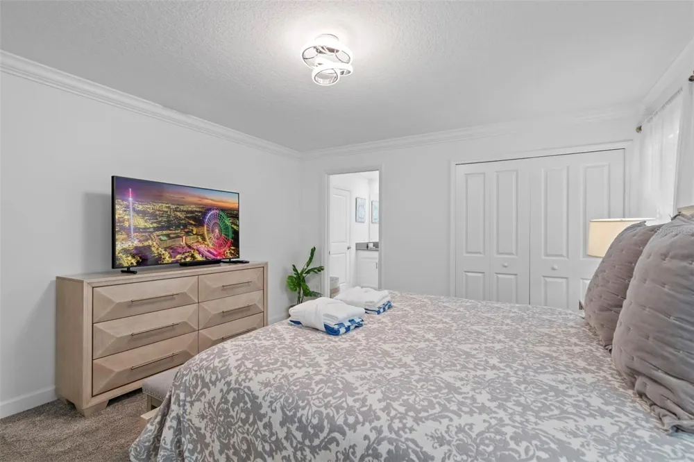 1134 KINGSBARN STREET Davenport, FL 33896