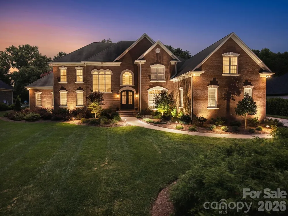 8801 Man Of War Drive Waxhaw, NC 28173