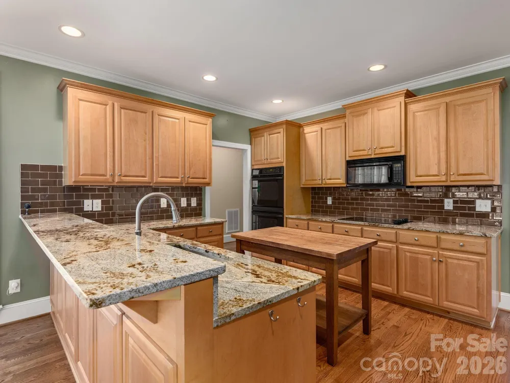 8801 Man Of War Drive Waxhaw, NC 28173