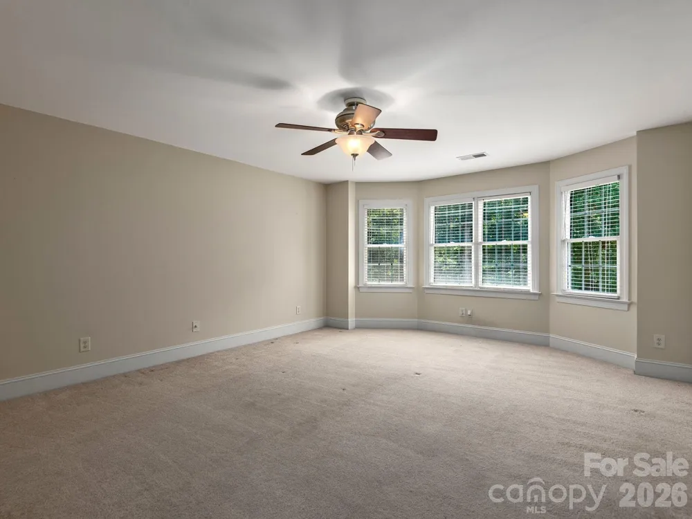 8801 Man Of War Drive Waxhaw, NC 28173