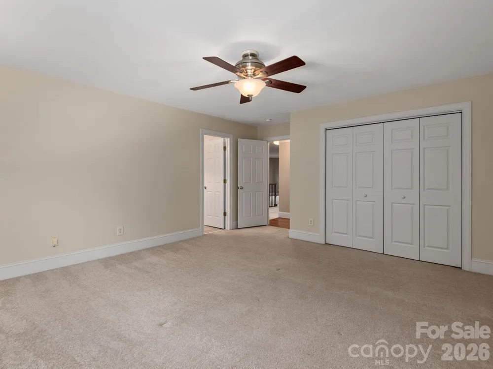 8801 Man Of War Drive Waxhaw, NC 28173