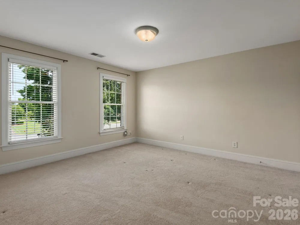 8801 Man Of War Drive Waxhaw, NC 28173