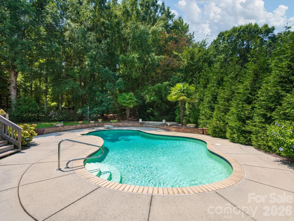 8801 Man Of War Drive Waxhaw, NC 28173