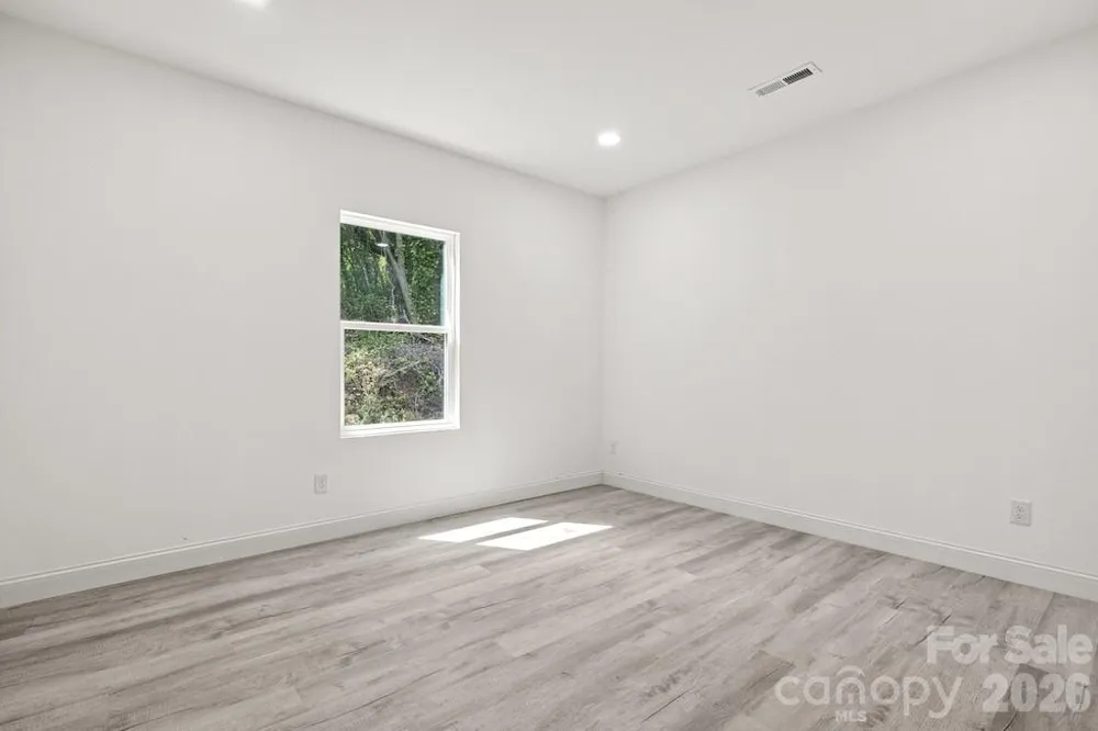505 E Dunlap Street Lancaster, SC 29720