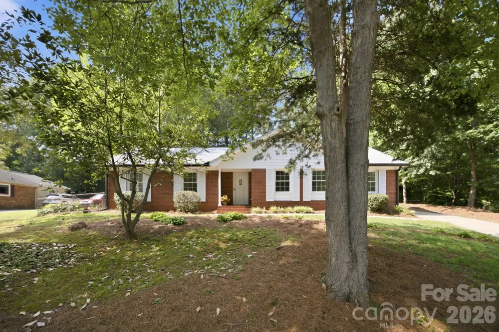1045 S Magnolia Street Mooresville, NC 28115
