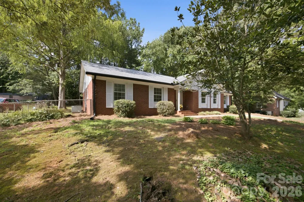 1045 S Magnolia Street Mooresville, NC 28115