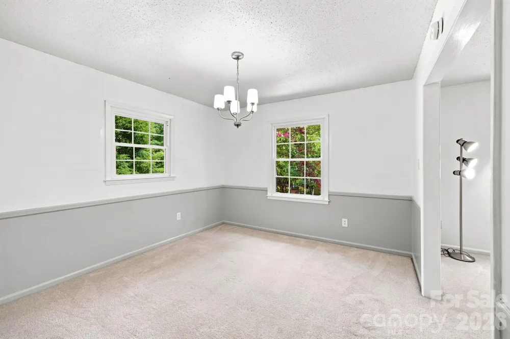 1045 S Magnolia Street Mooresville, NC 28115