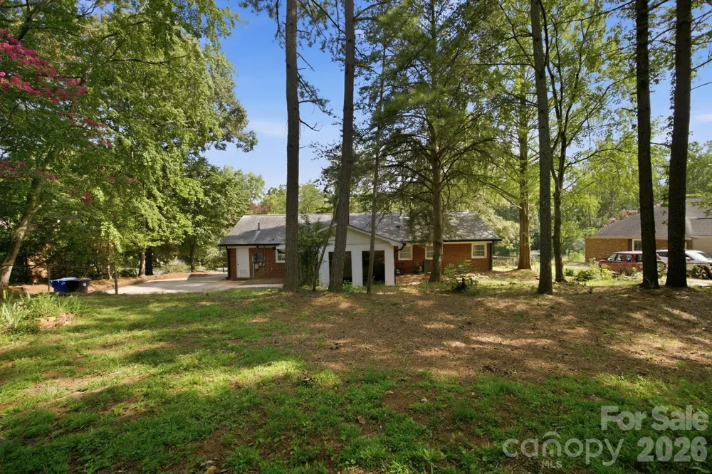 1045 S Magnolia Street Mooresville, NC 28115