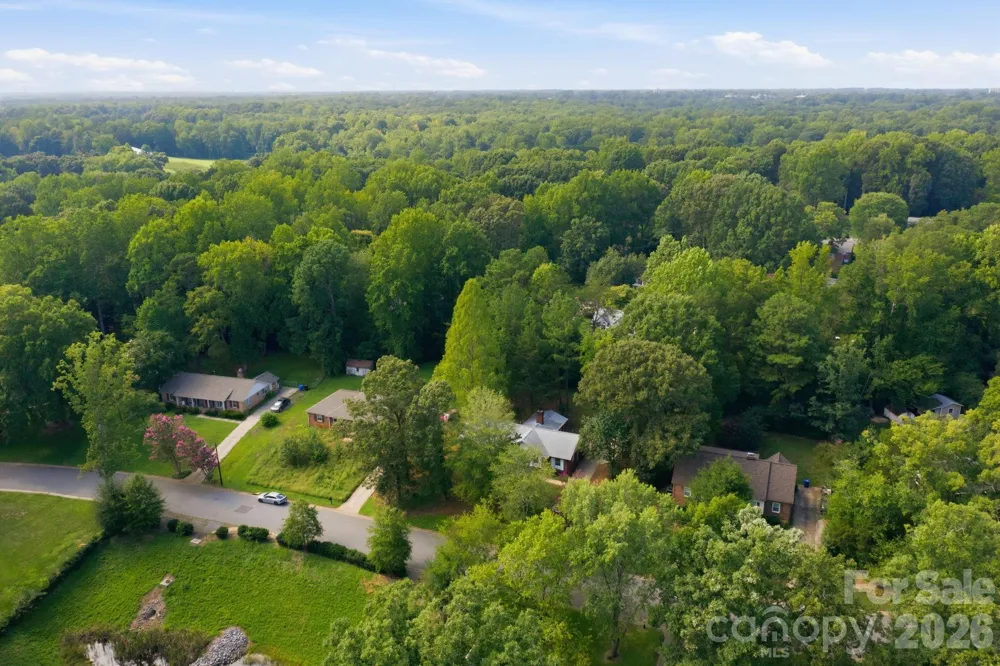 1045 S Magnolia Street Mooresville, NC 28115