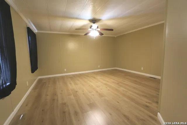 76 & 76B Post Oak La Vernia, TX 78121