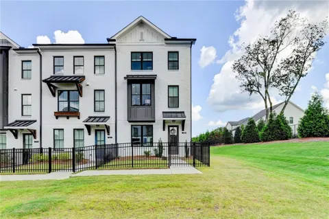 522 Healy Drive