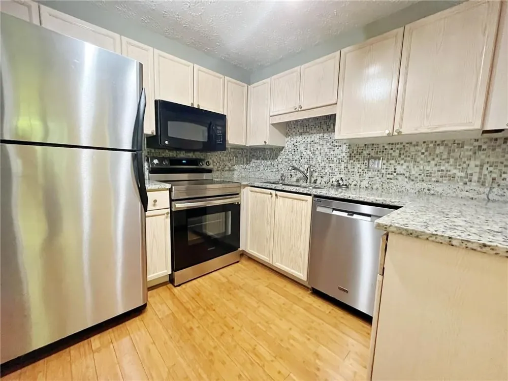 233 Bentley Place, Tucker, GA 30084