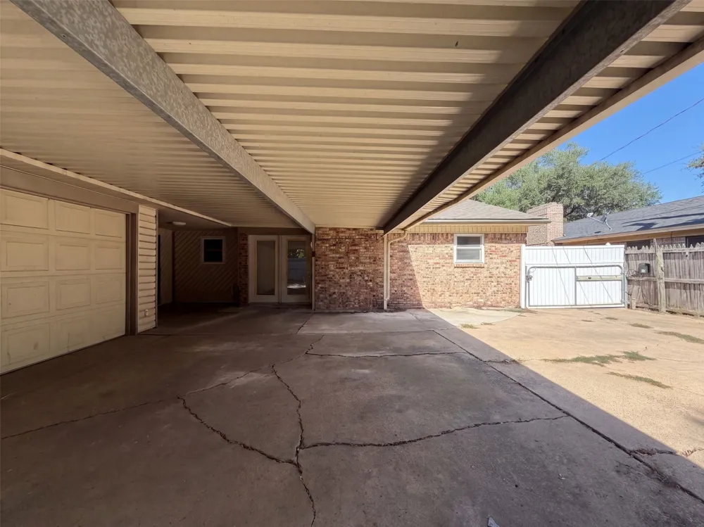 1136 Kris Street Irving, TX 75060