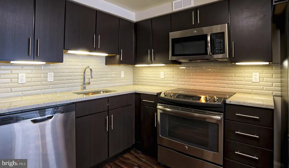 1815 JOHN F KENNEDY BOULEVARD #515 Philadelphia, PA 19103