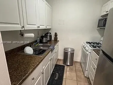 4655 Palm Ave #209 Hialeah, FL 33012