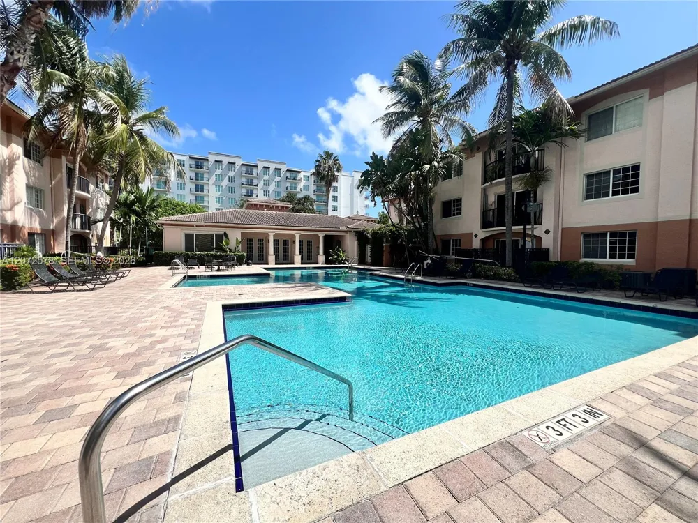 2009 SE 10th Ave #319 Fort Lauderdale, FL 33316
