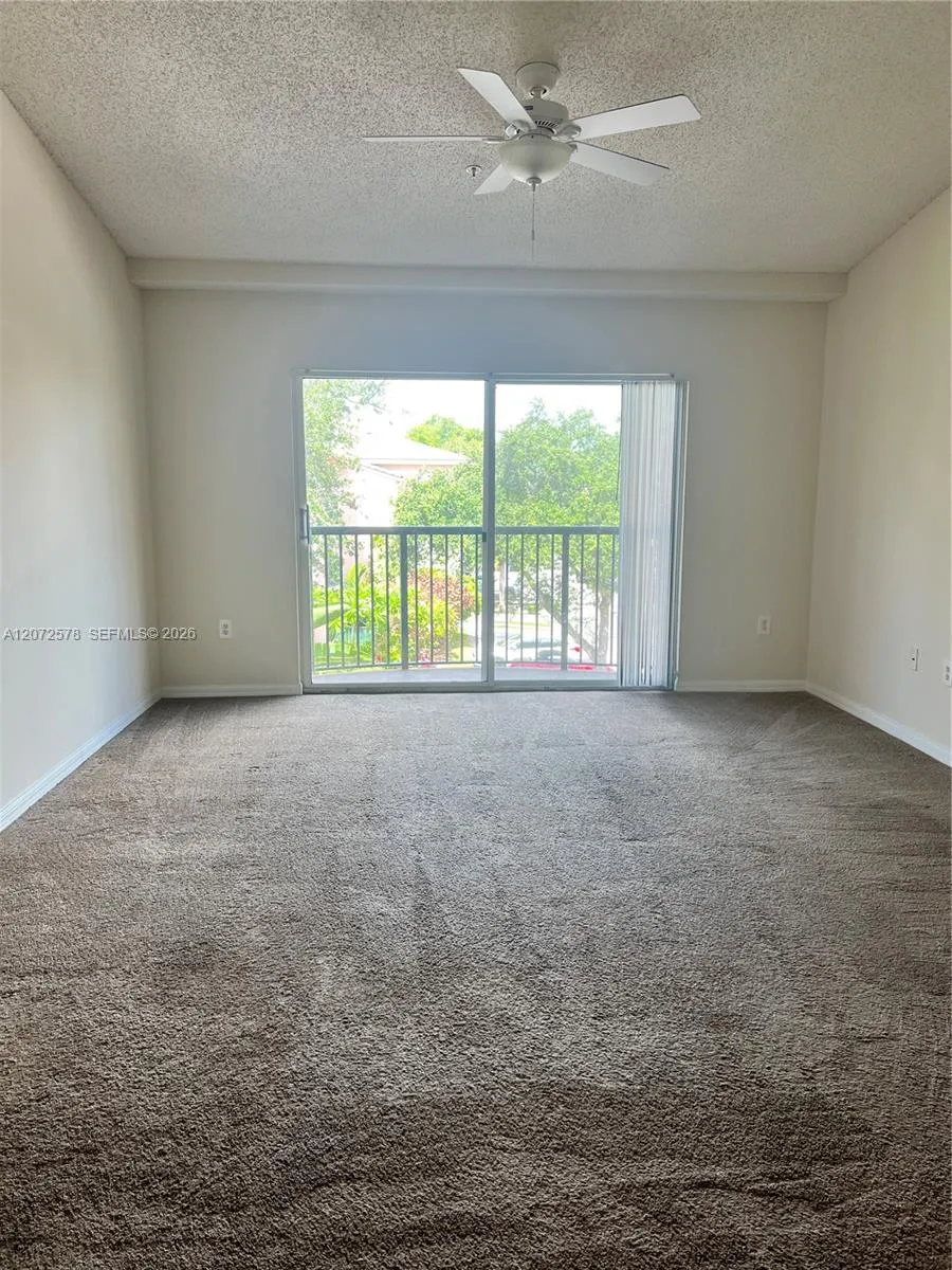 2009 SE 10th Ave #319 Fort Lauderdale, FL 33316