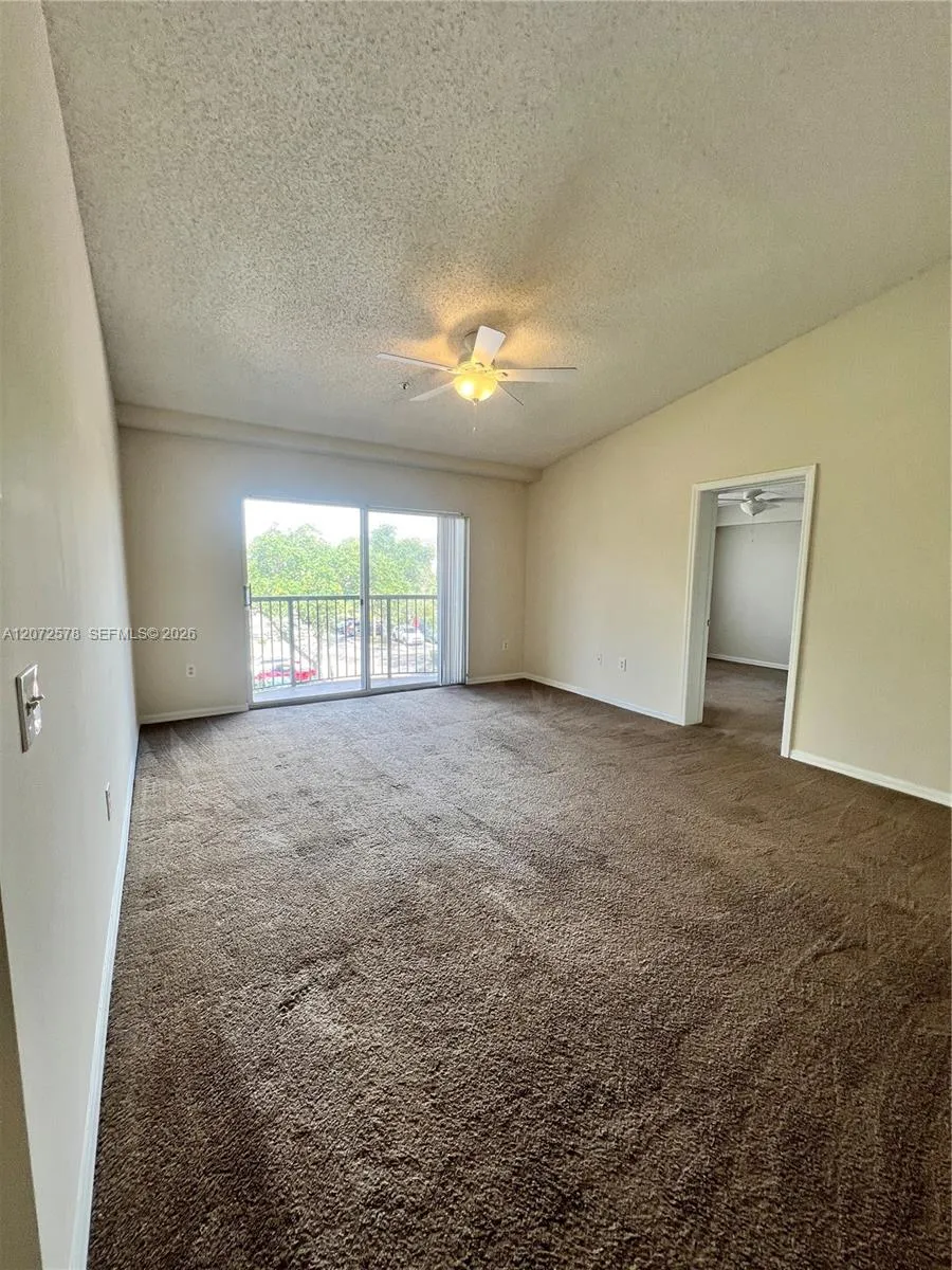 2009 SE 10th Ave #319 Fort Lauderdale, FL 33316