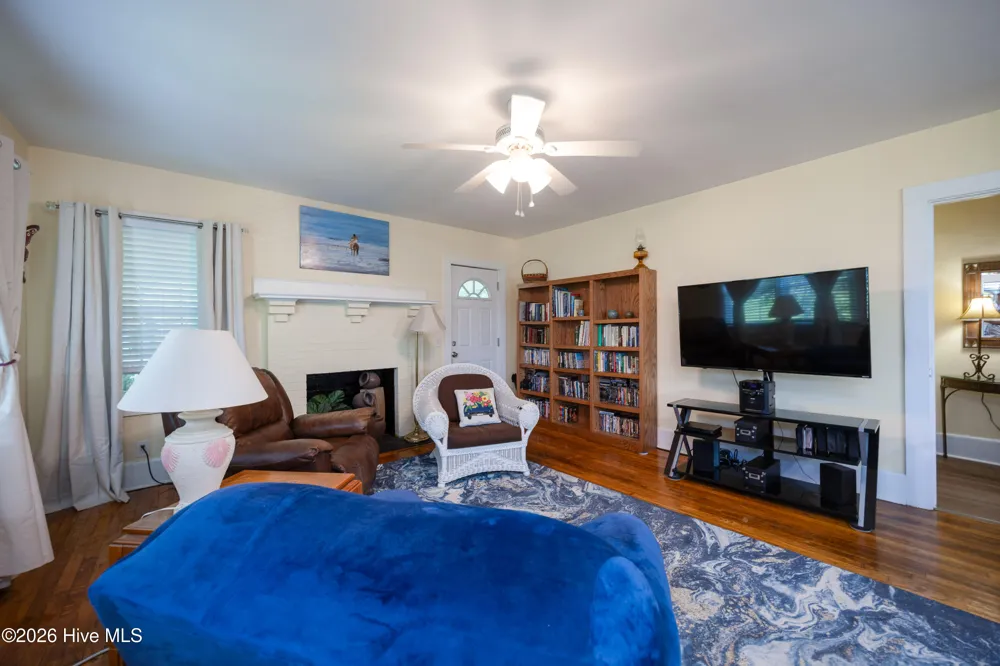 203 Willow Road Clinton, NC 28328