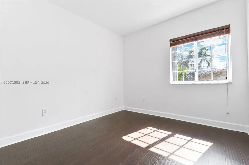 10853 NW 71st St Doral, FL 33178