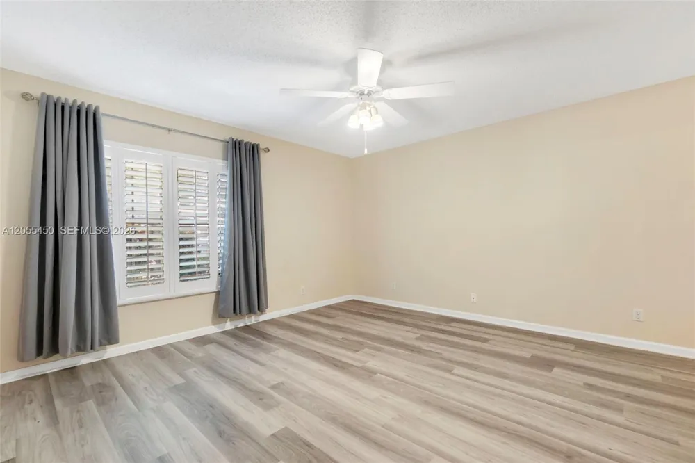7370 NW 61st Ter Parkland, FL 33067