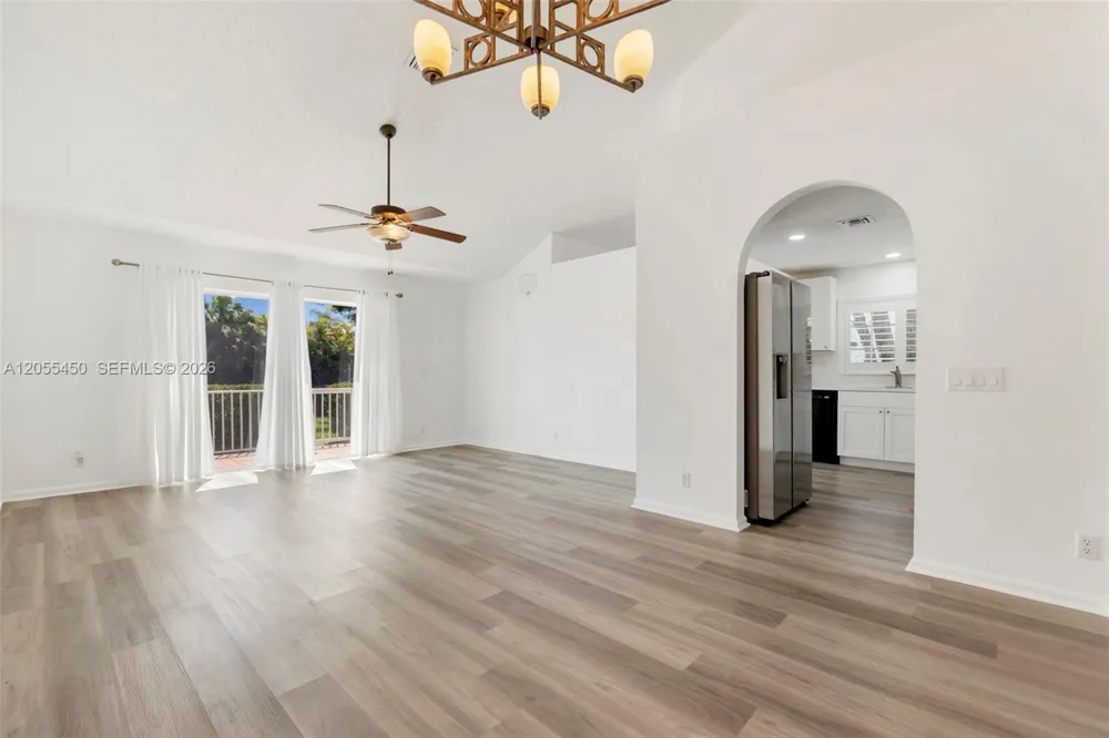 7370 NW 61st Ter Parkland, FL 33067