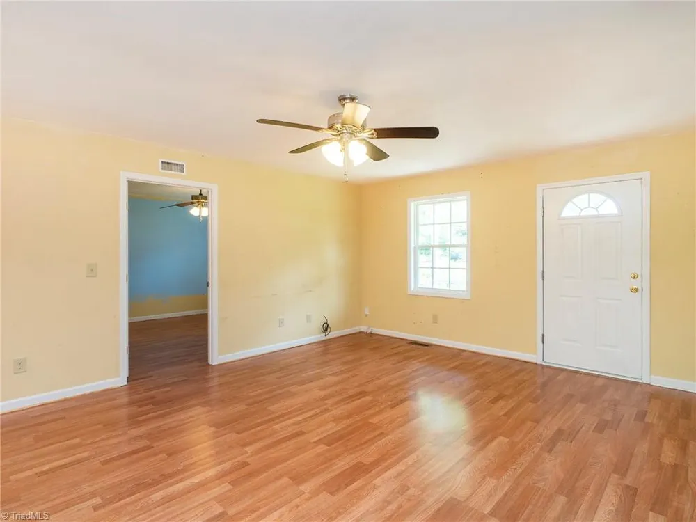 717 Scott Court Burlington, NC 27215