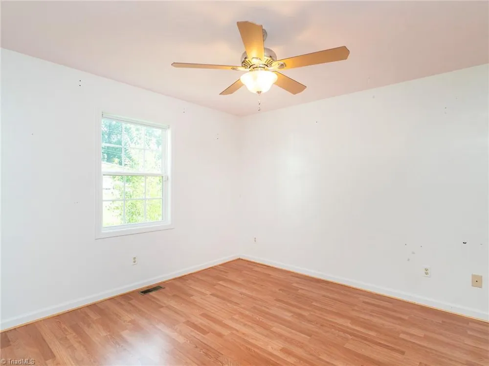717 Scott Court Burlington, NC 27215