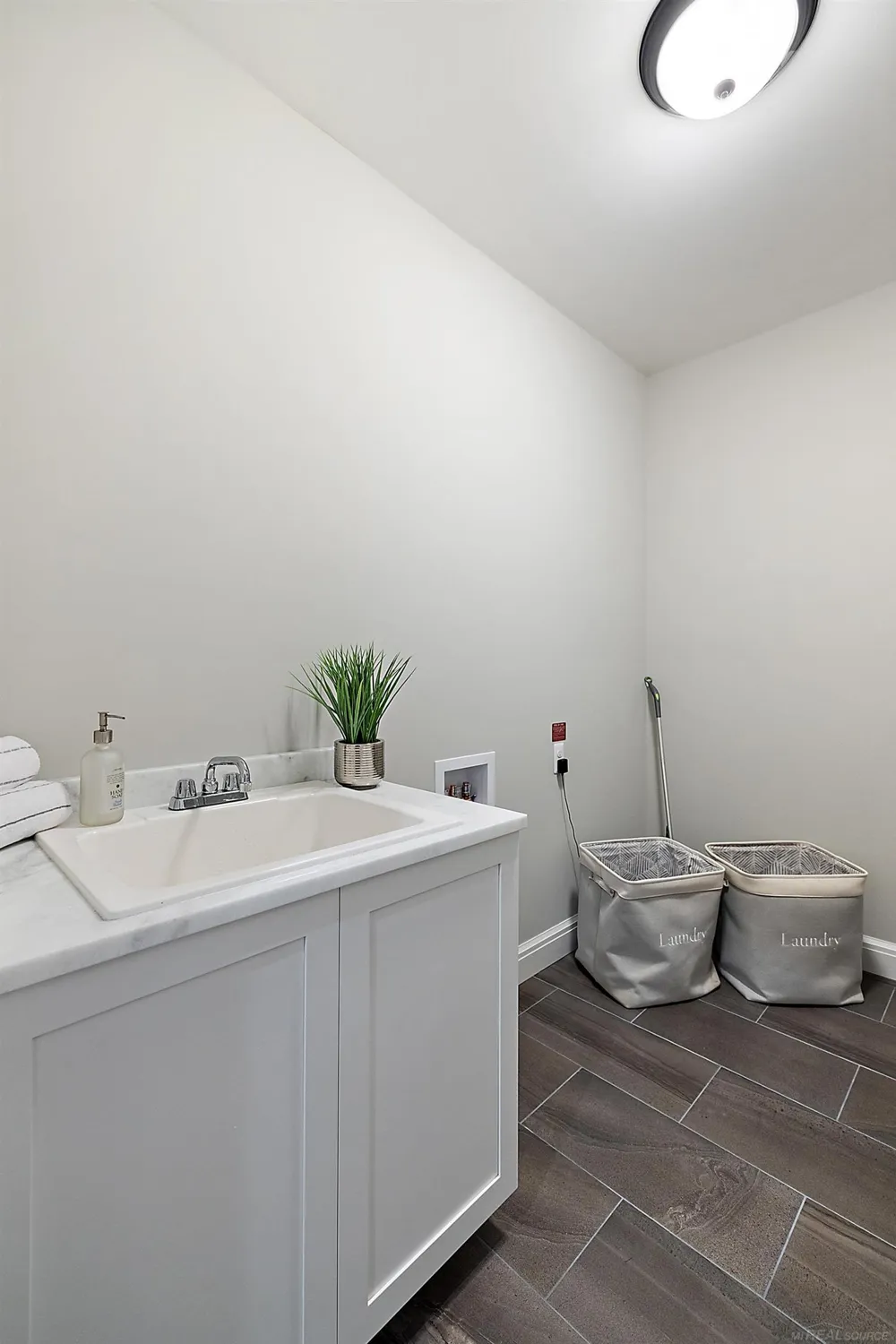 8267 Sandi Lane Bruce Township, MI 48065