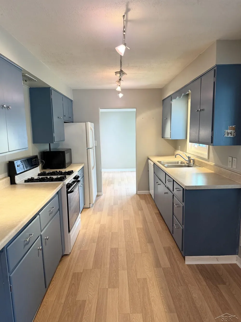 5395 Weiss Street Saginaw Charter Township, MI 48603