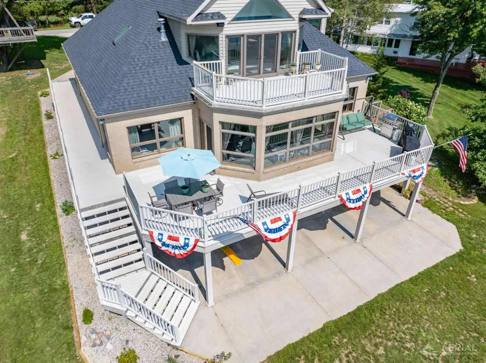 4348 W Lakeside Drive Horton Township, MI 48661