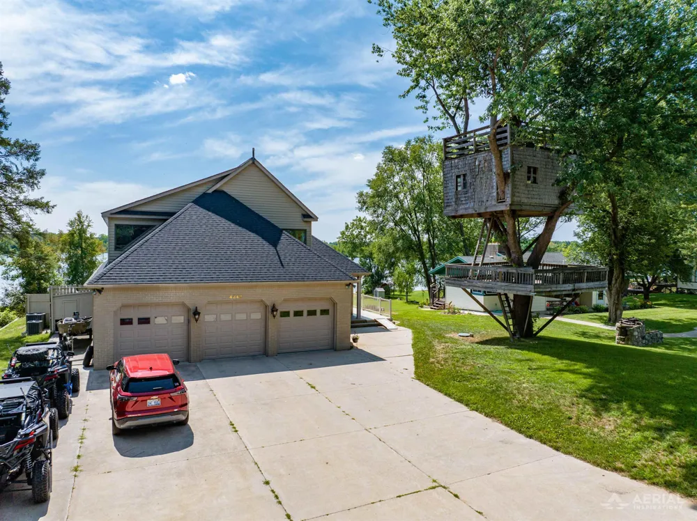 4348 W Lakeside Drive Horton Township, MI 48661