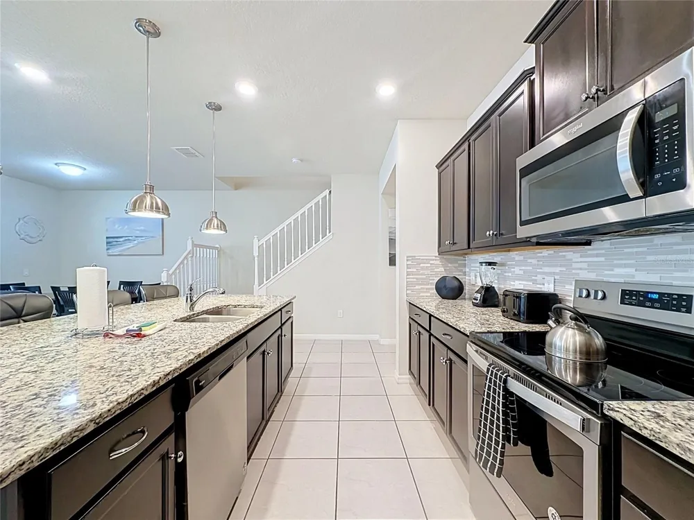 237 JETTY WAY Davenport, FL 33897