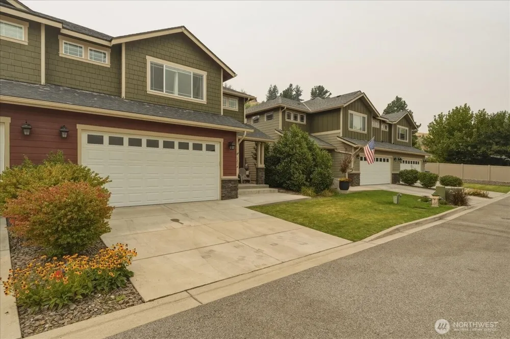121 Vineyard Lane #A Chelan, WA 98816