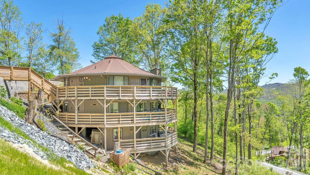 315 Timber Ridge Road #E-14 Sugar Mountain, NC 28604