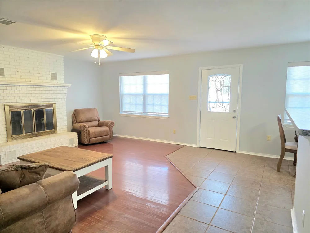 131 Ocean Drive Gun Barrel City, TX 75156