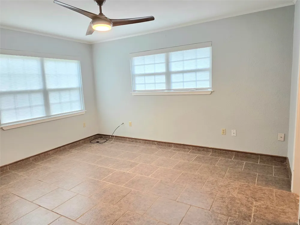 131 Ocean Drive Gun Barrel City, TX 75156