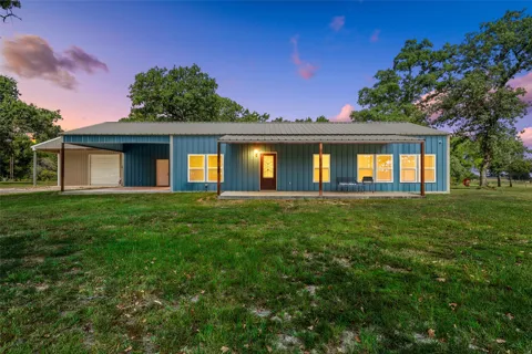 145 Private Road 944